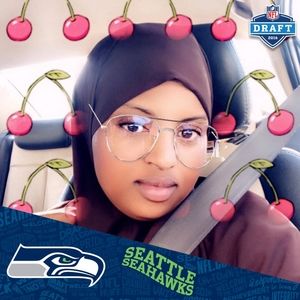 Meet your Posher, Hodan